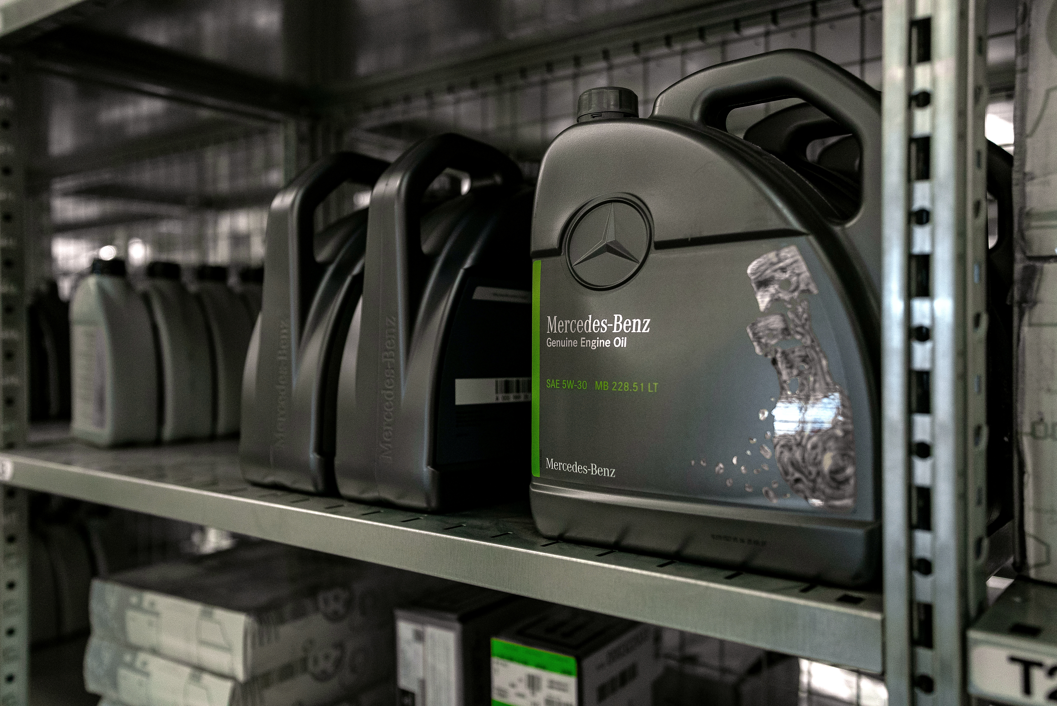 Mercedes-Benz GenuineParts